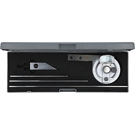 Messwerkzeug in grauem Koffer, Winkelmesser und diverse Werkzeuge.